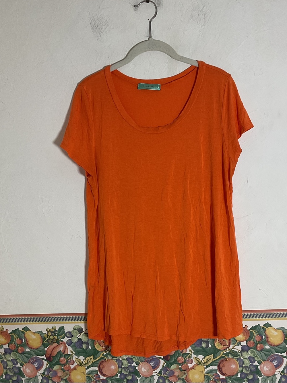 Sale! Chris & Carol Scoop Neck Hi-Lo Basic T-Shirt Top Size L Orange